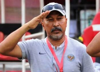 Eks Pelatih Timnas U-19, Fakhri Husaini Latih Sepak Bola PON Aceh