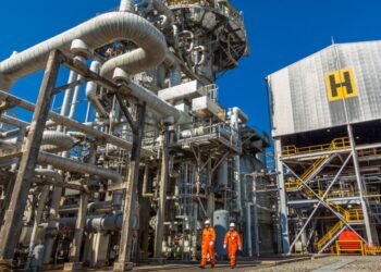 Badak LNG Hidupkan Kembali Train F di Kilang Gas Bontang Badak LNG Buka Program Magang COOP bagi Mahasiswa Bontang, Berikut Syarat dan Tahapan Seleksinya Ditemukannya Gas Jumbo di Kaltim, Badak LNG Berpotensi Hidupkan Lagi 3 Kilang