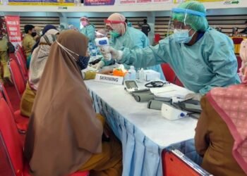 Pengajar Balikpapan Terima Vaksin Covid-19, Juli Belajar Tatap Muka?