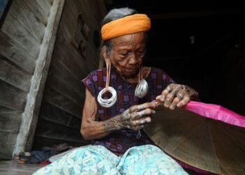 Kaltim Punya 16 Bahasa Daerah, Ini Daftar Lengkapnya Paser, Kutai Barat, Mahulu Miliki Perda Masyarakat Hukum Adat