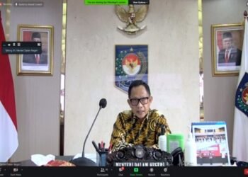 Mendagri Larang Bukber dan Halalbihalal Pejabat