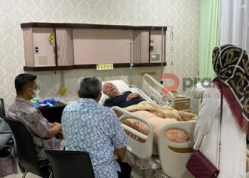 Hoaks! Mantan Gubernur Kaltim Awang Faroek Wafat