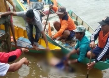 Berkeliling Pakai Perahu, Ayah dan Anak Tewas Tenggelam di Sungai Mahakam