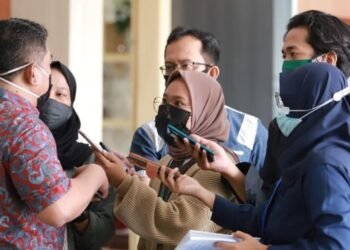 50-an Insan Pers Bontang Adu Skill Bulutangkis dan Domino
