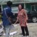 Dekan BEM Universitas Trunajaya Bubarkan Demo Mahasiswa Pakai Kayu