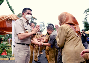 Pertama Masuk Kerja, Wali Kota dan Wawali Samarinda  Halal Bihalal bersama Pegawai