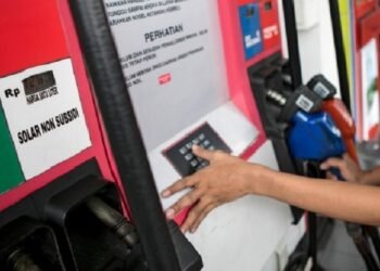 Kenaikan BBM Berdampak ke Proyek, Pemkab Kubar Revisi Harga Satuan Pertamina Bantah Dugaan Pertamax Oplosan di SPBU Bontang Kaltim Kasus Pengetap BBM Subsidi Dituntut Enam Bulan Penjara Mulai Hari Ini, SPBU Akawy Bontang Berlakukan Fuel Card Beli Solar Subsidi