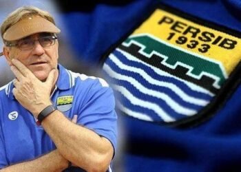 Pelatih Persib Bandung Robert Rene Alberts Mundur usai Dibantai Borneo FC
