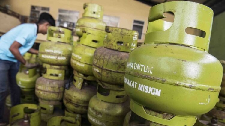 Stok Elpiji 3 Kg di Samarinda Aman, Pertamina Jamin Pasokan Lancar Jelang Lebaran Gas Melon Sering Langka di Kaltim, KPPU Minta Penjelasan ke Pertamina