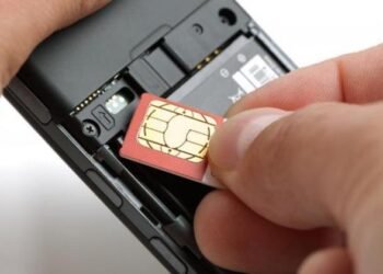 1,3 Miliar Data Registrasi SIM Prabayar Diduga Bocor, Kominfo Bantah Kecolongan
