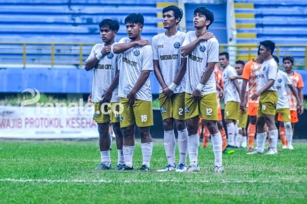 Bontang Bidik Liga 3, Andi Faiz Tegaskan Tak Perlu Beli Klub dari Daerah Lain APBD untuk Sepak Bola? Ini Rencana PSSI Bontang Agar Klub Daerah Bangkit Lagi Minim Persiapan Jadi Faktor Tim Bontang Tidak Ikut Liga 3 Kaltim Liga 3 Kaltim Digelar Oktober, Lima Klub Bontang Masih Terdaftar