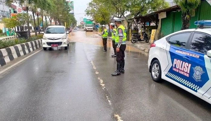 Operasi Patuh Mahakam 2024 Mulai 15 Juli, Polres Bontang Siap Tindak 9 Pelanggaran Utama Personel Polres Bontang Selalu Berjaga Pagi dan Sore, Ada Tilang