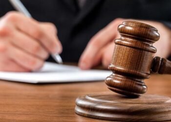 Pacar Korban Pelecehan Seksual di Ponpes Divonis 5 Tahun Penjara Sidang Pembacaan Tuntutan Dugaan Kasus Tipikor Pengadaan Lahan Bandara Perintis Bontang Lestari Ditunda Curi 12 Bungkus Rokok, Tersangka Bakal Jalani Sidang Perdana di PN Bontang