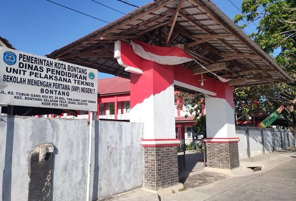 Rencana Relokasi SMPN 7 dan SDN 004 Bontang Selatan Menunggu Bankeu Tahun Depan Langkah Relokasi SMPN 7 Bontang Mengambang, Perencanaan Lama Masih Berlaku