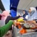 Balikpapan Gelar Pasar Murah Lima Hari, Tekan Inflasi Jelang Ramadan Besok, Warga Bontang Bisa Tebus Sembako 9 Item dengan Rp150 Ribu Dijadwalkan Besok, Bontang Gelar Gerakan Pangan Murah di Lok Tuan Jelang Ramadan, DKP3 Bontang Siapkan Pasar Murah untuk Kendalikan Harga Pasar Murah Inflasi Mulai Digelar sampai 7 April di Balikpapan
