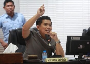 Ketua DPRD Bontang Kritik Pemkab Kutim: Warga Sidrap Terabaikan, Pembangunan Tak Kunjung Terwujud Ketua DPRD Bontang: Kaji Matang Mekanisme Pembuangan Sampah