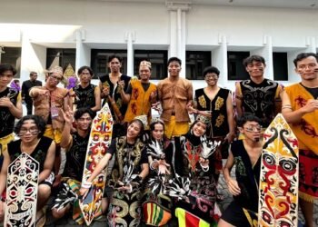 HMB Cabang Surabaya Ramaiakan Pawai HUT Kota Surabaya ke-730, Promosikan Budaya Bontang dan Kaltim