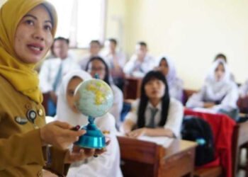 Pemprov Kaltim Perjuangkan Status ASN bagi Guru Honorer Persatuan Guru Swasta di Bontang Ajukan Empat Poin Permohonan