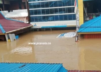Banjir Bandang Rendam Seluruh Kecamatan di Mahakam Ulu, Aktivitas Lumpuh Total