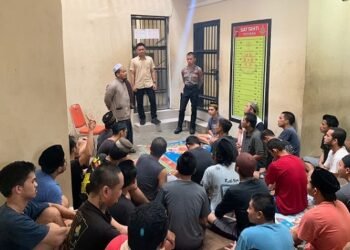 Polres Bontang Berikan Siraman Rohani kepada Tahanan tentang Puasa Arafah