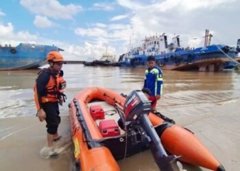 Hendak Melompat Ketinggian 1 Meter, Warga Samarinda Berusia 50 Tahun Tenggelam di Sungai Mahakam