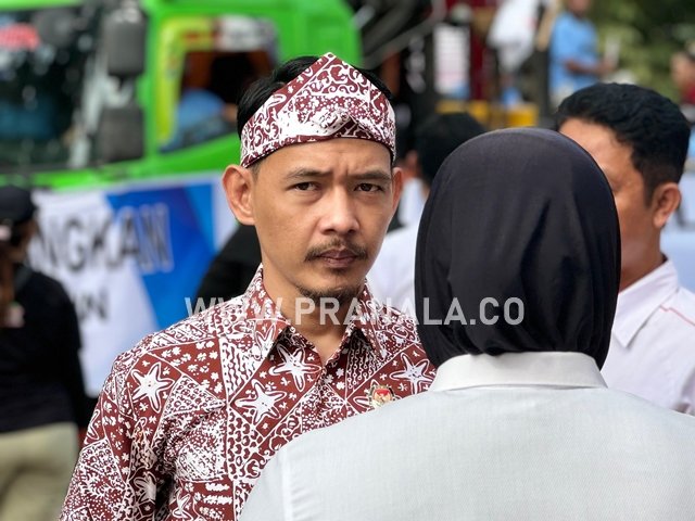 Aneka Doorprize Menanti di Jalan Sehat Bersama KPU Bontang, Yuk Daftar Sekarang! Debat Pilkada 2024 Digelar di Samarinda dan Jakarta, KPU Bontang: Anggaran jadi Lebih Hemat KPU Bontang Siapkan Debat Terbuka Pilkada 2024, Maksimalkan Pendidikan Politik Pemilih
