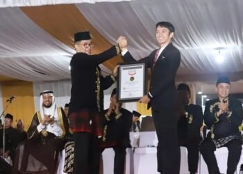Pecahkan Rekor MURI, Langit Samarinda Dihiasi Atraksi Drone Spektakuler di Penutupan MTQ Nasional 2024