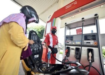 Efek Harga BBM Naik, Inflasi Balikpapan dan PPU Mulai Terkerek BBM Naik, SPBU dan APMS di Kubar Dijaga Ketat demi Amankan Harga Pokok Soal BBM Oplosan di Samarinda Kaltim, Wali Kota: Jangan Asal Klaim BBM Aman! 70 Persen Konsumen Balikpapan Beralih ke BBM Nonsubsidi, Antrean SPBU Tertangani