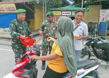 Program Rutin Jum'at Berkah Kodim 0908/Bontang Bantu Ringankan Beban Warga
