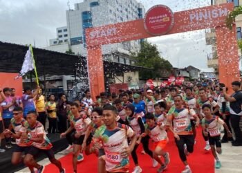 Deklarasi Pilkada Damai Warnai Keseruan Fun Run 5K di Balikpapan