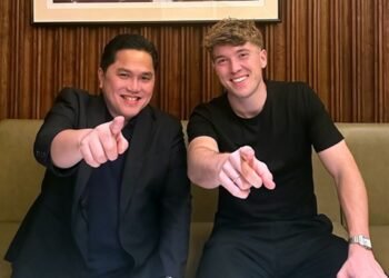 Erick Thohir Unggah Foto bersama Ole Romeny, Gaya Foto Bikin Penasaran