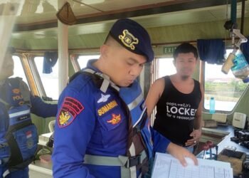 Polairud Polres Bontang Pastikan Kapal dan Aktivitas Pelayaran Patuhi Hukum