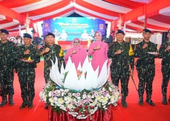 Tarian Tradisional hingga Gelar Kehormatan Warnai HUT Brimob ke-79 di Polda Kaltim