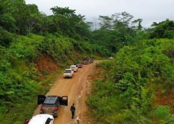 Pembangunan Jalan di Mahakam Ulu Digenjot, Target Rampung Tiga Tahun Rp2,6 Triliun Digelontorkan, Kaltim Genjot Pembangunan Jalan Provinsi, Jalan Marangkayu-Bontang Segera Diperbaiki Pemprov Kaltim Alokasikan Rp120 Miliar untuk Perbaikan Jalan di Mahakam Ulu