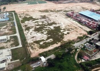Disnaker Bontang Terima Data 49 Tenaga Kerja Asing di Proyek Pabrik Soda Ash, Posisinya Khusus Teknis Investasi di Bontang Tembus Rp821 Miliar, Industri Kimia Masih Magnet Utama Pembangunan Pabrik Soda Ash di Bontang Siap Dieksekusi, Izin Hampir Rampung Pupuk Kaltim Bangun Pabrik Soda Ash Pertama di Indonesia, Dukung Kemandirian Industri Nasional