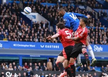 Bruno Fernandes dan Ugarte Selamatkan MU dari Kekalahan di Goodison Park