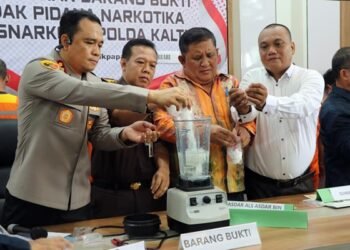 Polda Kaltim Musnahkan 488,9 Gram Sabu dan 154 Butir Ekstasi, Enam Tersangka Diamankan