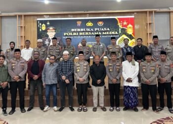 Buka Bersama Wartawan, Kapolres Kutim Harap Sinergi Polri dan Media Terus Terjalin