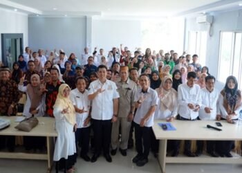 Bedah Buku “Manusia Bissu” di Pangkep, Membuka Tabir Budaya Lokal yang Mulai Terlupa