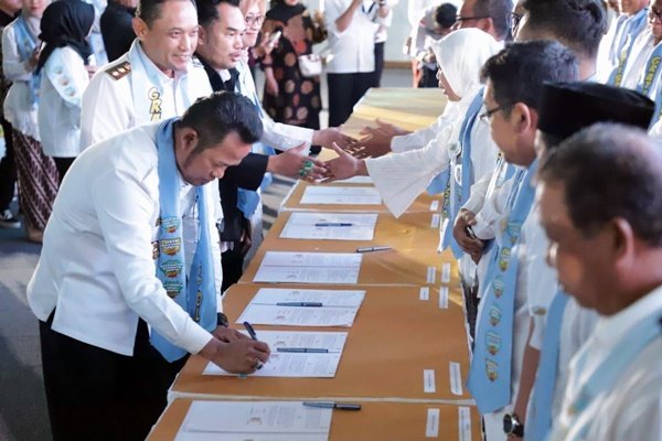 Pergub Gratispol Kaltim Segera Terbit, Tunggu Teken Kemendagri Gratispol Kaltim Menawarkan Beasiswa hingga Rp35 Juta Per Semester