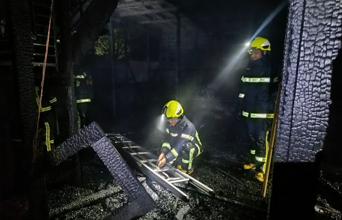 Kebakaran Tengah Malam di Tenggarong Kukar, 1 Rumah Ludes Dilalap Api