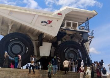 Keindahan Alam dan Keunikan Bukit Pandang Sangatta Kutim jadi Destinasi Favorit Libur Lebaran