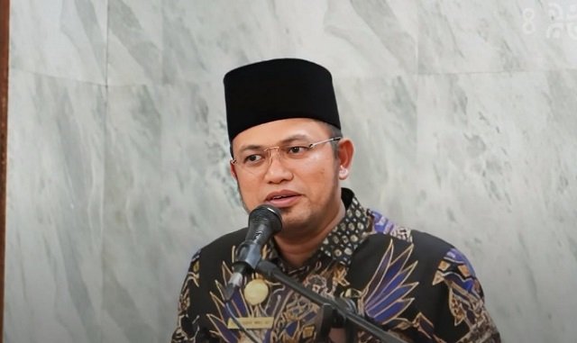 Gubernur Kaltim Janji Program Gratispol Pendidikan Terus Dibebenahi Gubernur Kaltim: Tambang Wajib Gunakan Jalan Khusus, Bukan Jalan Umum! Guru di Kaltim Bisa Kuliah S2 Gratis, Pemprov Gandeng UI hingga Unhas