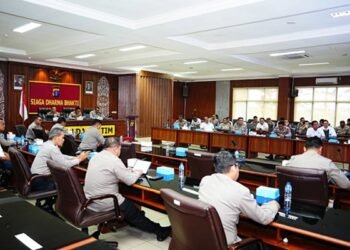 823 Personel Dikerahkan Amankan PSU Mahakam Ulu, Kapolda Kaltim: Netralitas Harga Mati