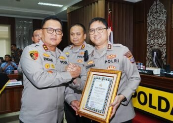 Polres Kutim Raih Penghargaan Juara 2 Terbaik dalam Operasi Ketupat Mahakam 2025