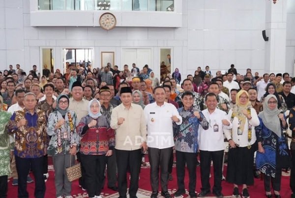 1 Juli 2025 Tinggal Hitungan Hari, Wajib Tahu! 9 Syarat Koperasi Desa Bisa Dapat Kredit Rp 3 Miliar dari Bank Negara Bontang Tercepat Bentuk Koperasi Merah Putih, Samarinda Menyusul, Disuntik Rp3 Miliar per Koperasi