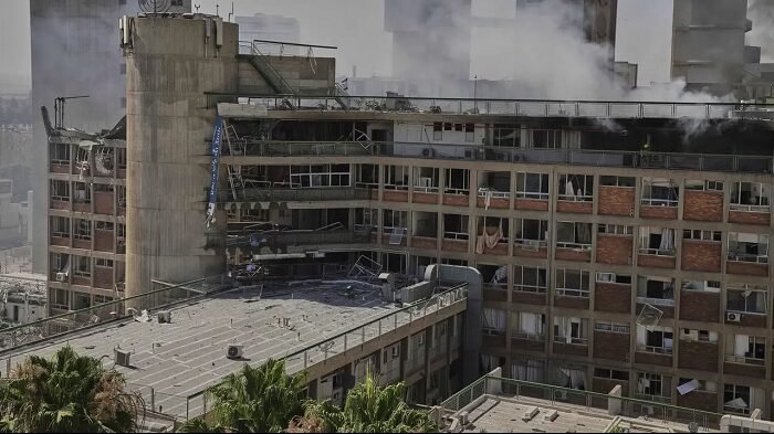 Israel Tutup Wilayah Udara Usai Serangan AS ke Fasilitas Nuklir Iran Iran Kecam Serangan Brutal AS ke Fasilitas Nuklir, Dunia Kian Tegang