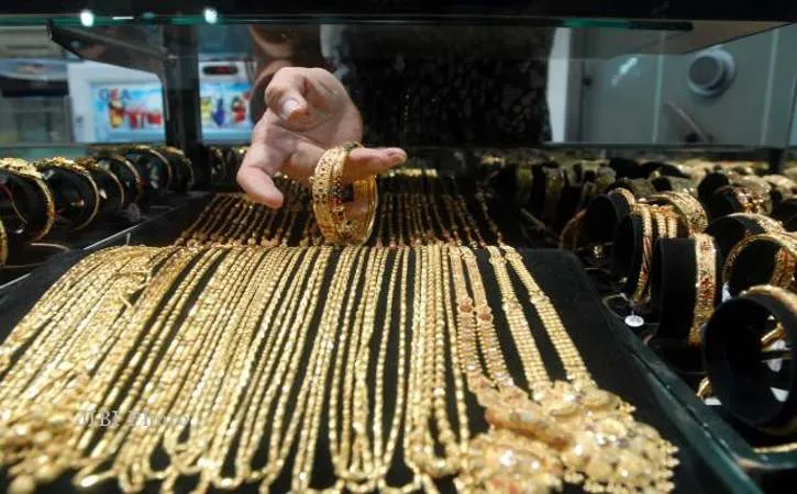 Harga Emas Turun, Cek Daftar Terbarunya Hari Ini Harga Emas Melonjak, Inflasi Kaltim Naik jadi 1,94 Persen Kurun Oktober 2025 Harga Emas Hari Ini: UBS Naik, Antam Turun, Galeri24 Stabil Berikut Harga Emas Perhiasan Terbaru dari Tiga Sumber Terpercaya