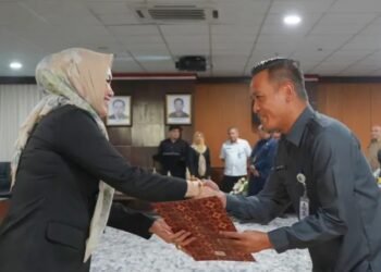 117 PPPK Resmi Terima SK Pengangkatan di Sekretariat DPRD Kaltim