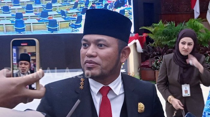 Gratispol Resmi Bergulir, Gubernur Kaltim Kucurkan Rp44,15 Miliar untuk Pendidikan Gratis S1–S3 Kaltim jadi Magnet Investasi, Berikut Kawasan Industri yang Siap Tampung Modal Meski TKD Dipangkas 50 Persen, Pemprov Kaltim Pastikan Program Prioritas Jalan Terus